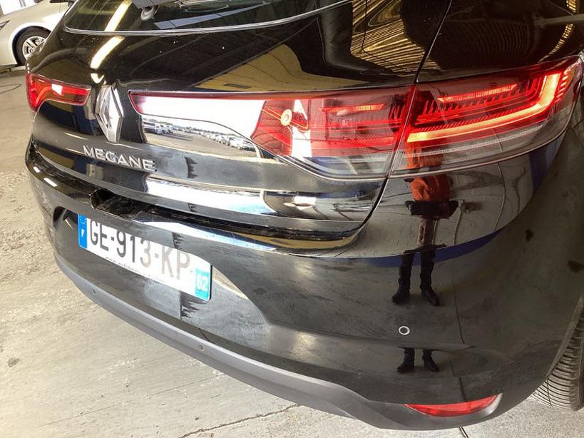 RENAULT MEGANE IV BERLINE 2022 - Photo n°1