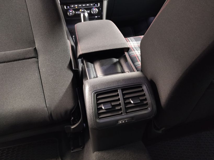 VOLKSWAGEN GOLF 2016 - Photo n°31