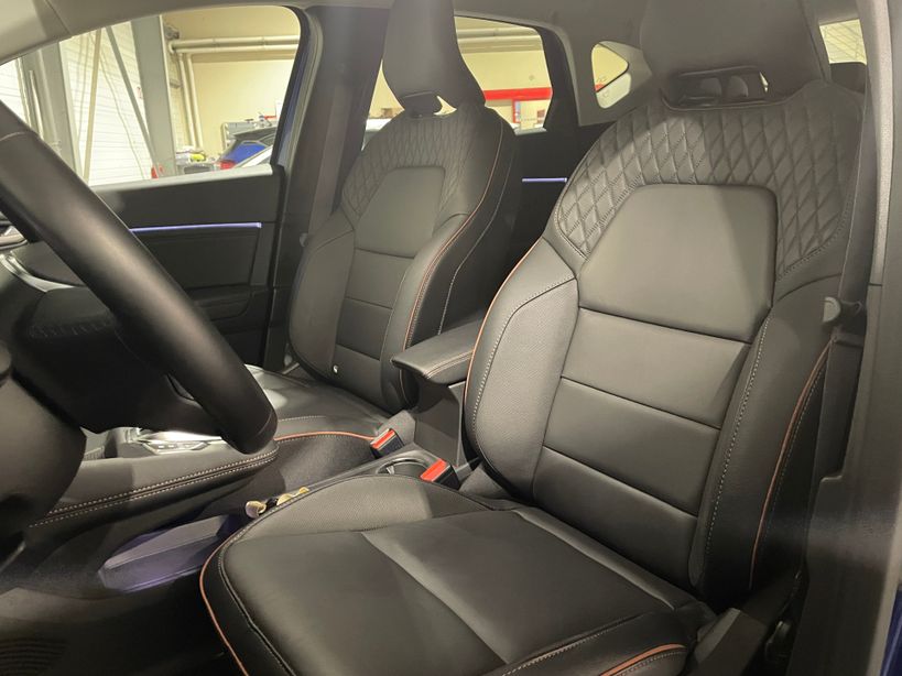 RENAULT CAPTUR 2023 - Photo n°9