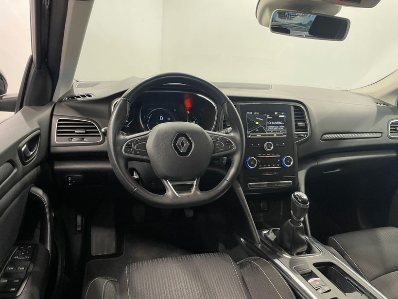 RENAULT MEGANE IV BERLINE BUSINESS 2020 - Photo n°31