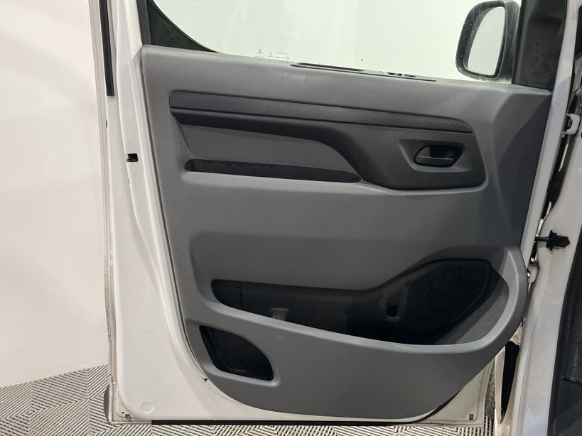 CITROEN JUMPY FOURGON 2018 - Photo n°29