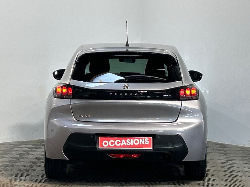 PEUGEOT 208 2023 - Photo n°6
