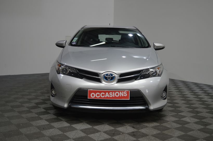 TOYOTA AURIS BUSINESS 2014 - Photo n°5