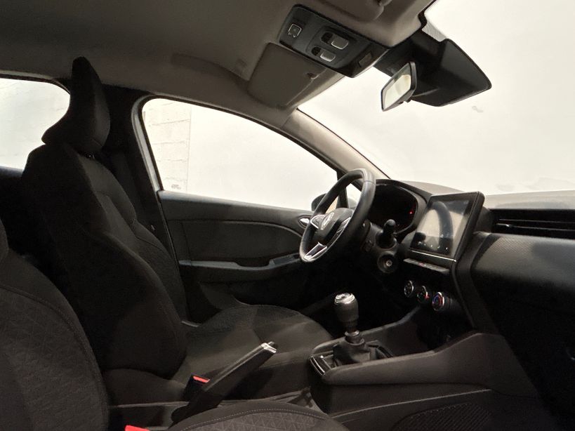 RENAULT CLIO V 2021 - Photo n°19