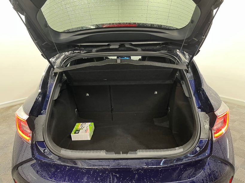 TOYOTA COROLLA HYBRIDE MY21 2022 - Photo n°9