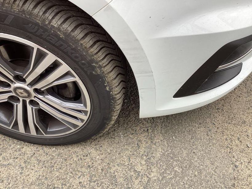 RENAULT MEGANE IV BERLINE 2022 - Photo n°1