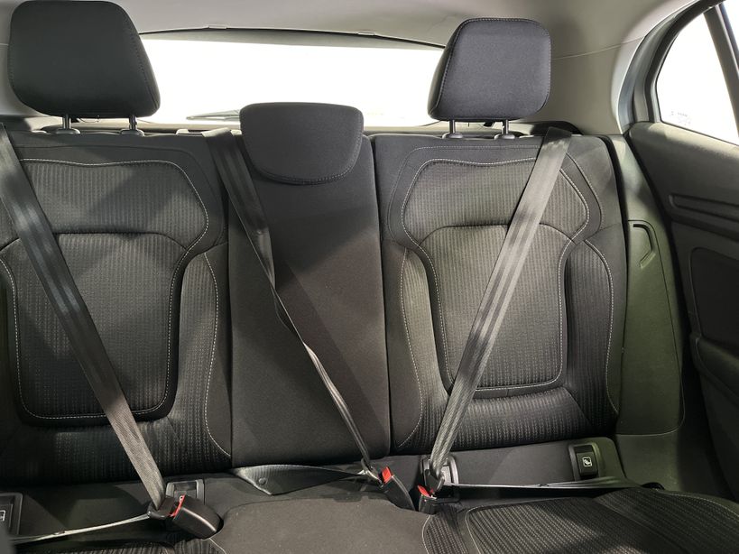 RENAULT MEGANE IV BERLINE BUSINESS 2017 - Photo n°44