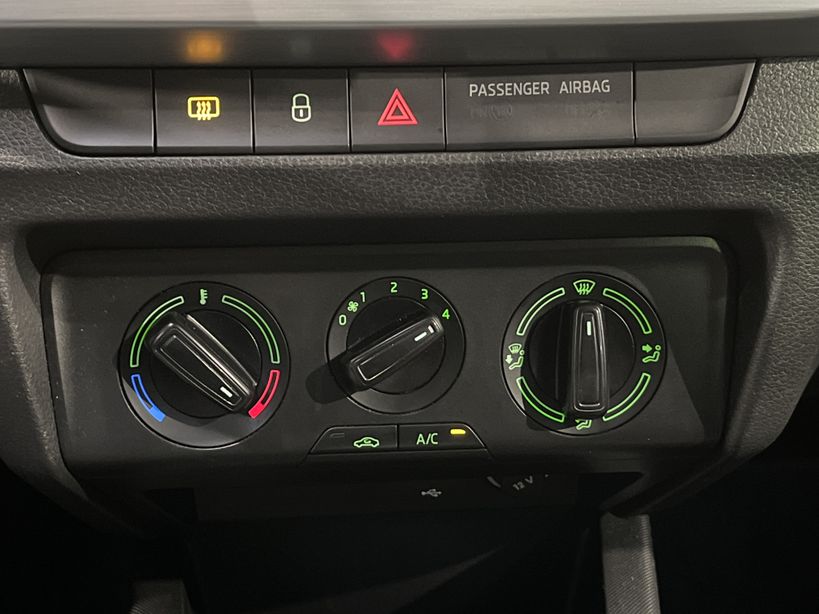 SKODA FABIA 2019 - Photo n°16