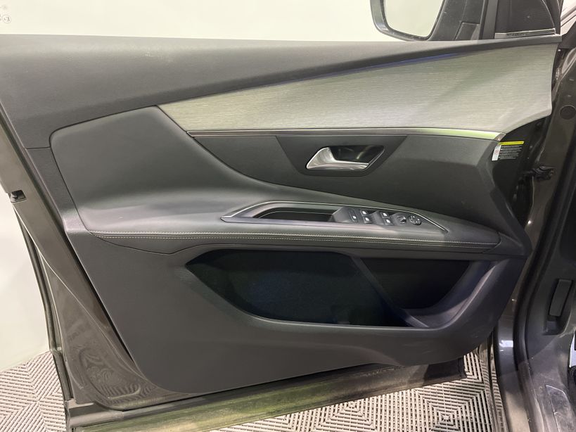 PEUGEOT 3008 2019 - Photo n°36