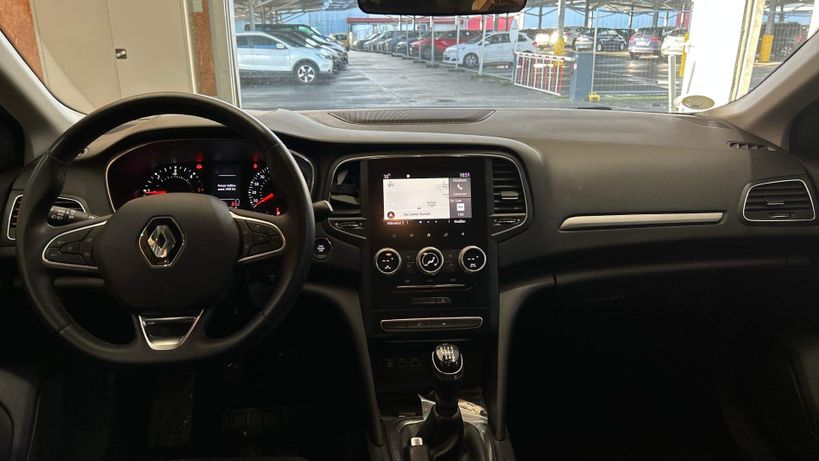 RENAULT MEGANE IV BERLINE 2022 - Photo n°11