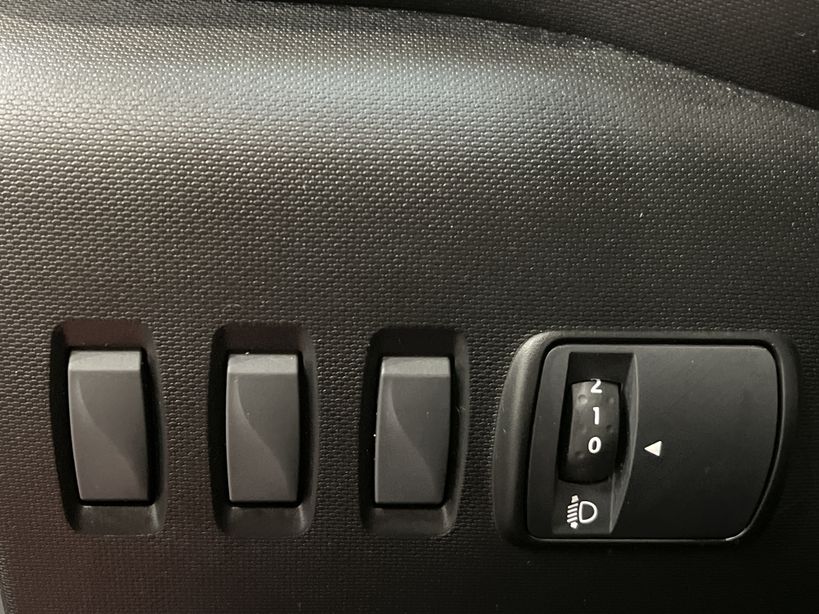 RENAULT TWINGO III 2021 - Photo n°32