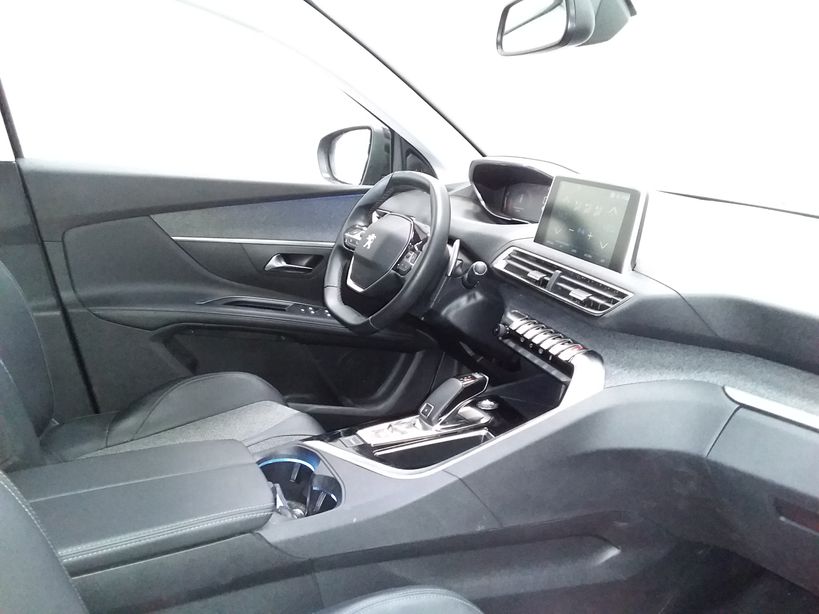 PEUGEOT 5008 2019 - Photo n°5