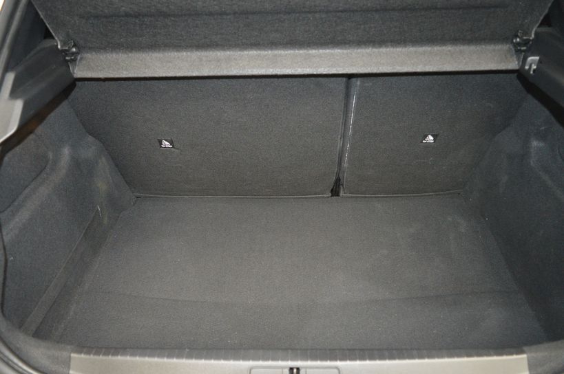 PEUGEOT 208 2020 - Photo n°36