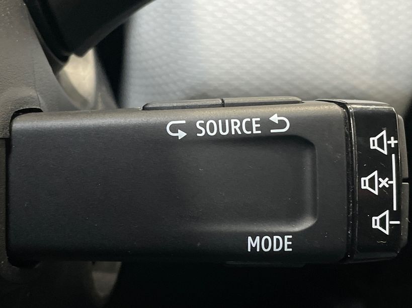 RENAULT CLIO V 2023 - Photo n°28