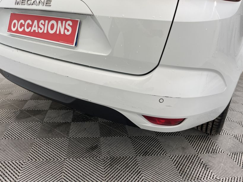RENAULT MEGANE IV ESTATE 2017 - Photo n°22