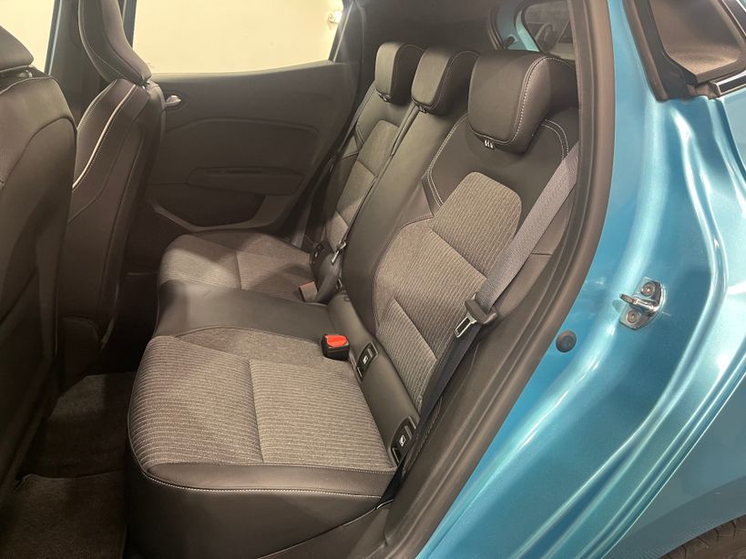 RENAULT CLIO V 2021 - Photo n°31