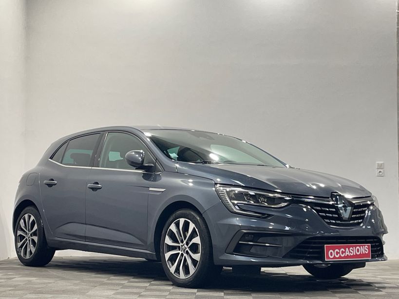 RENAULT MEGANE IV BERLINE 2023 - Photo n°2