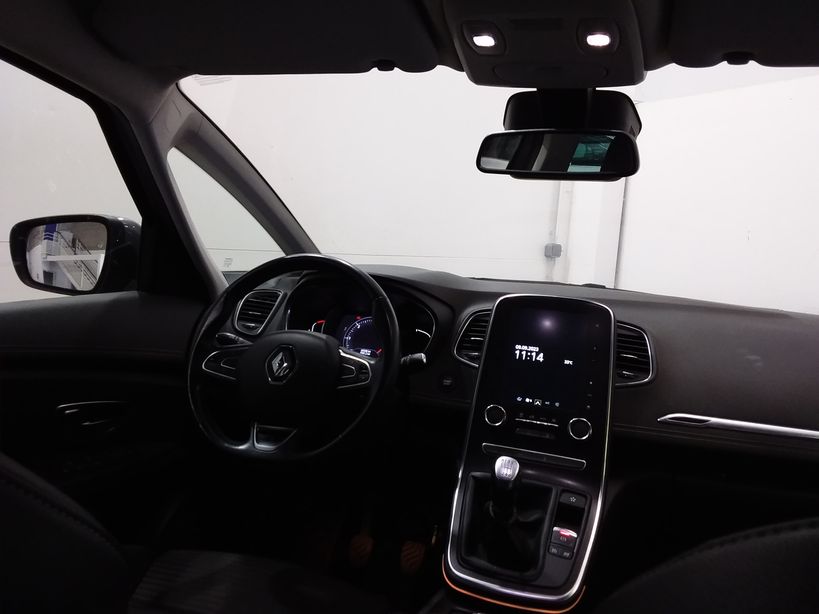 RENAULT GRAND SCENIC IV 2020 - Photo n°12