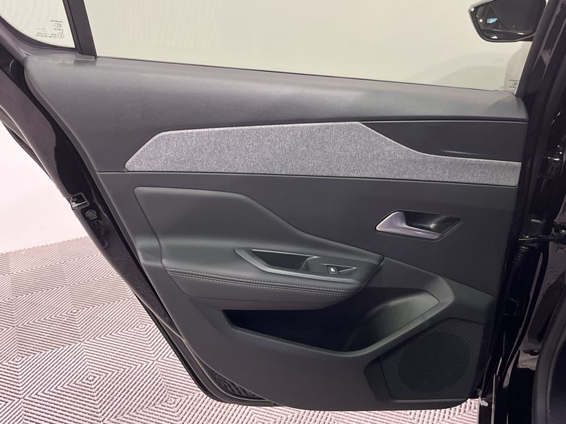 PEUGEOT 308 2023 - Photo n°37