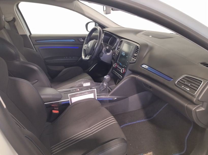 RENAULT MEGANE IV 2017 - Photo n°8