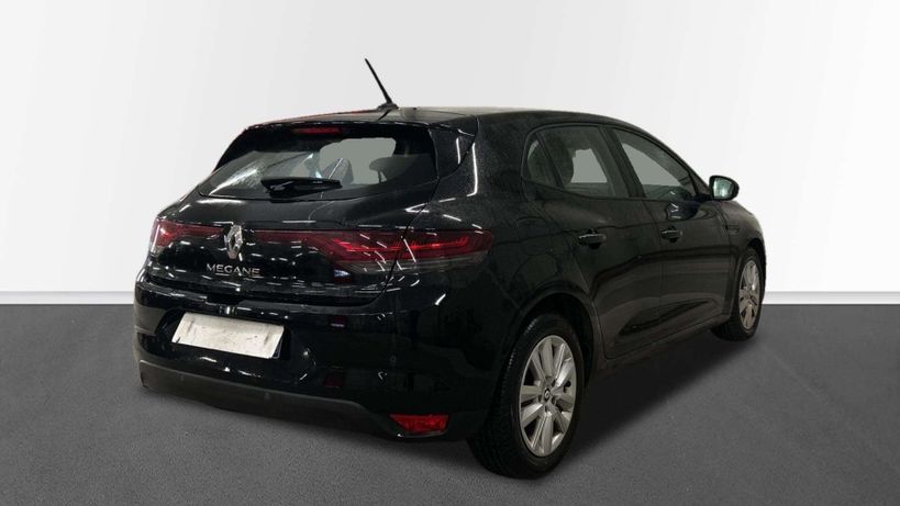 RENAULT MEGANE IV BERLINE 2022 - Photo n°5