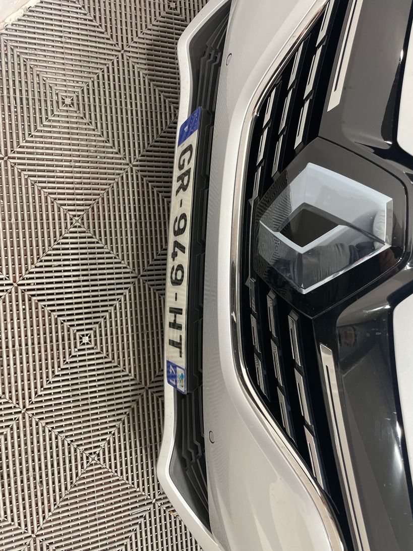 RENAULT MEGANE IV BERLINE 2023 - Photo n°3