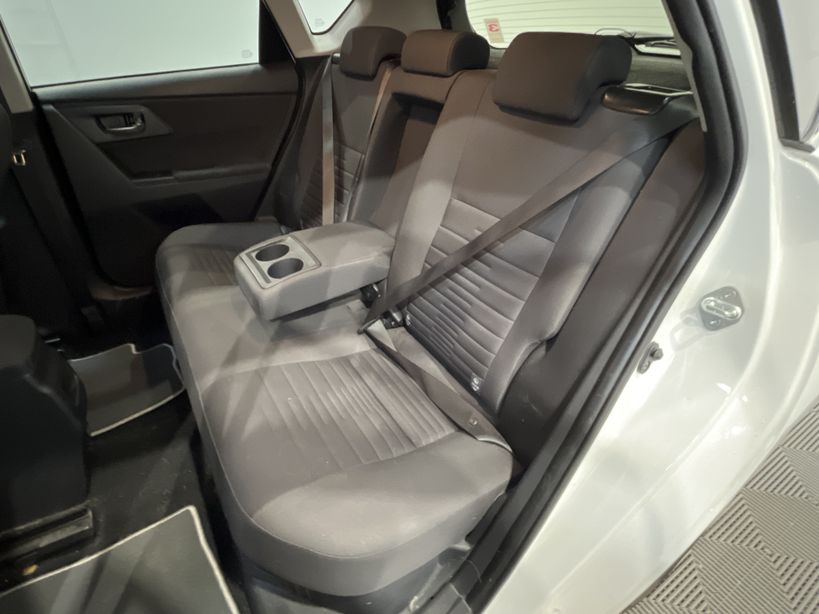 TOYOTA AURIS MY17 2018 - Photo n°9