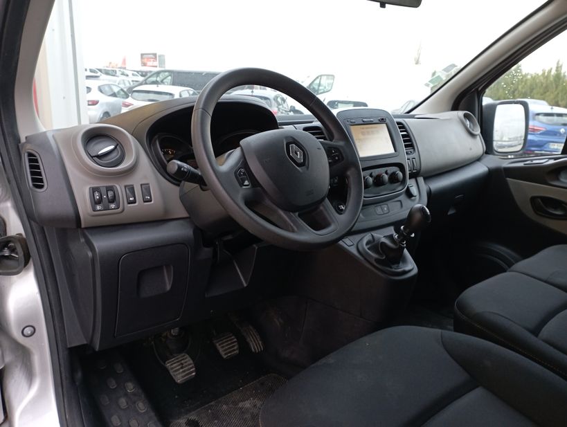 RENAULT TRAFIC COMBI 2016 - Photo n°5