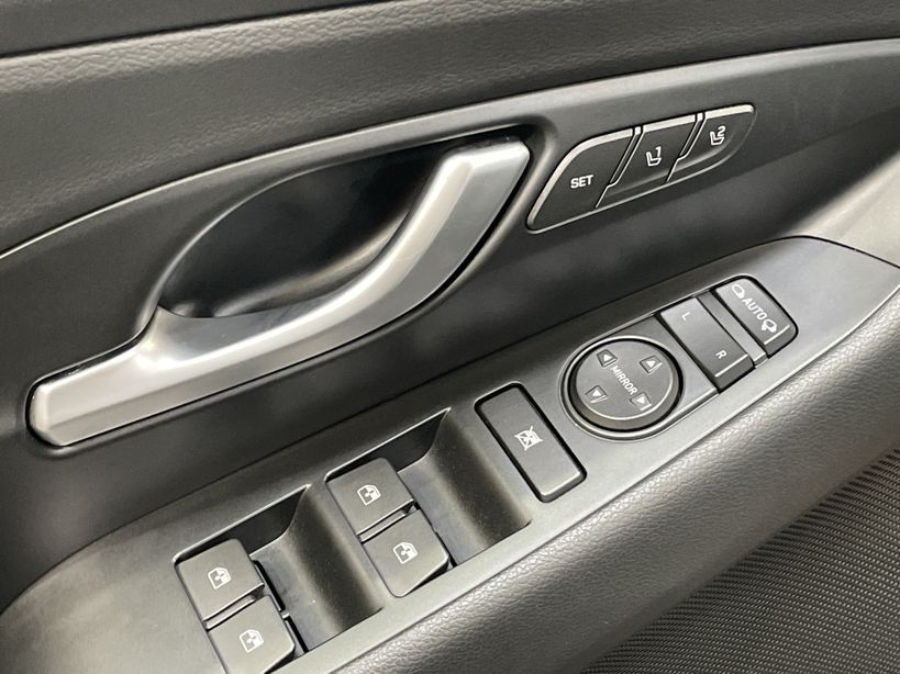 HYUNDAI i30 2022 - Photo n°35