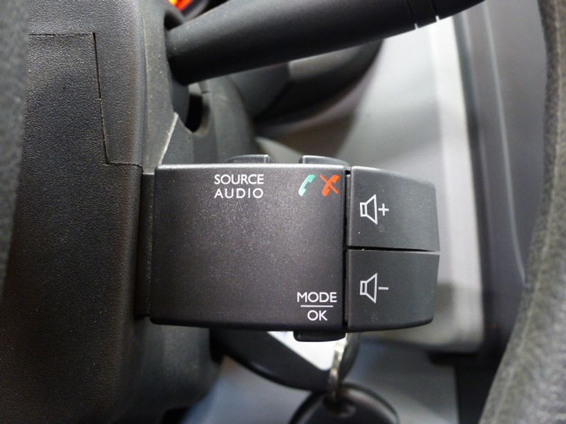 DACIA LOGAN 2014 - Photo n°13