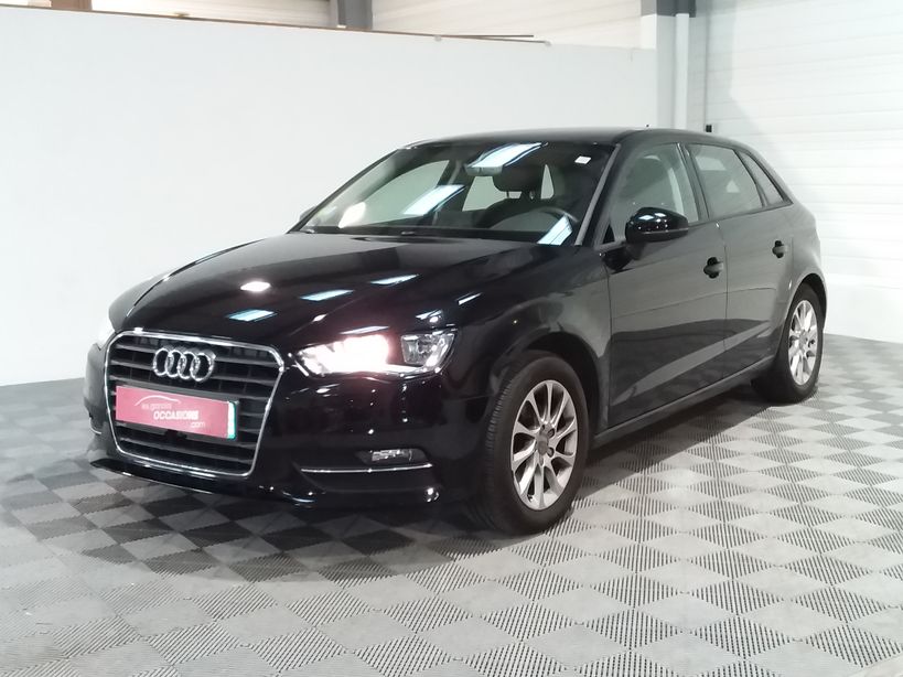 AUDI A3 SPORTBACK 2015 - Photo n°1