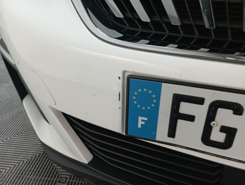 PEUGEOT 3008 BUSINESS 2019 - Photo n°19