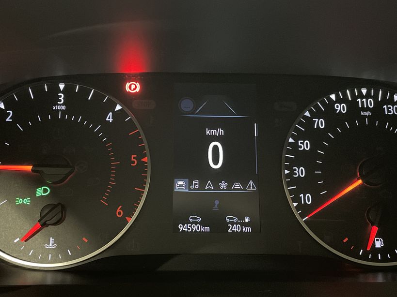 RENAULT MEGANE IV BERLINE 2021 - Photo n°44