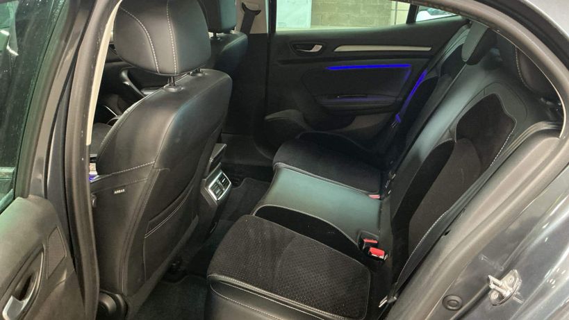 RENAULT MEGANE IV BERLINE 2020 - Photo n°14