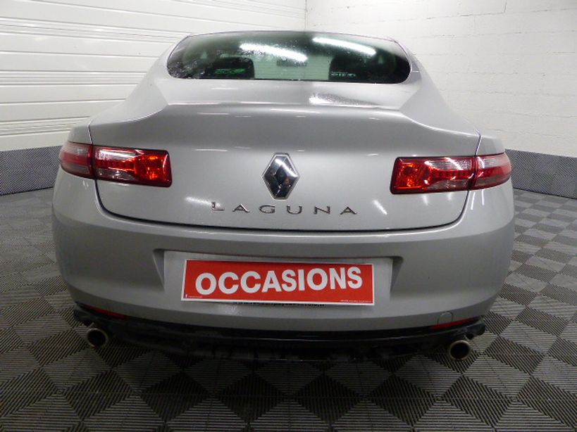 RENAULT LAGUNA COUPE 2011 - Photo n°19