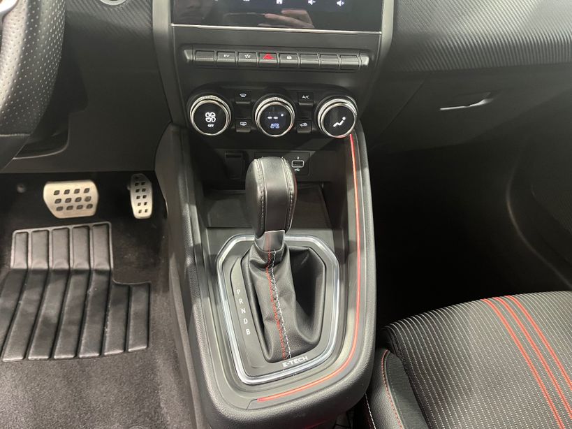 RENAULT CLIO V 2022 - Photo n°26