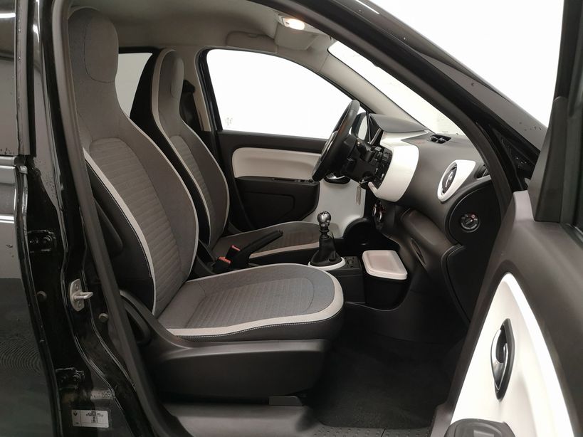 RENAULT TWINGO III 2019 - Photo n°5