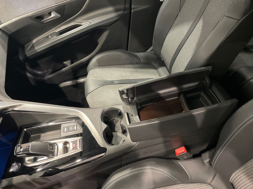 PEUGEOT 3008 2023 - Photo n°23