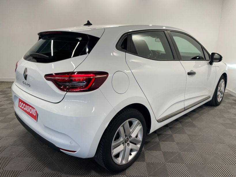 RENAULT CLIO V 2021 - Photo n°6