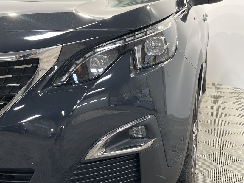 PEUGEOT 3008 2020 - Photo n°8