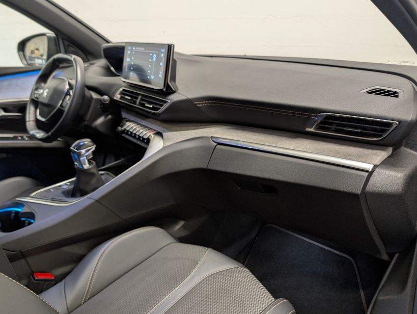 PEUGEOT 5008 2023 - Photo n°20