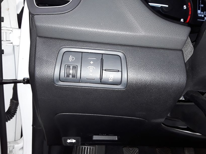 HYUNDAI i20 BUSINESS 2017 - Photo n°109
