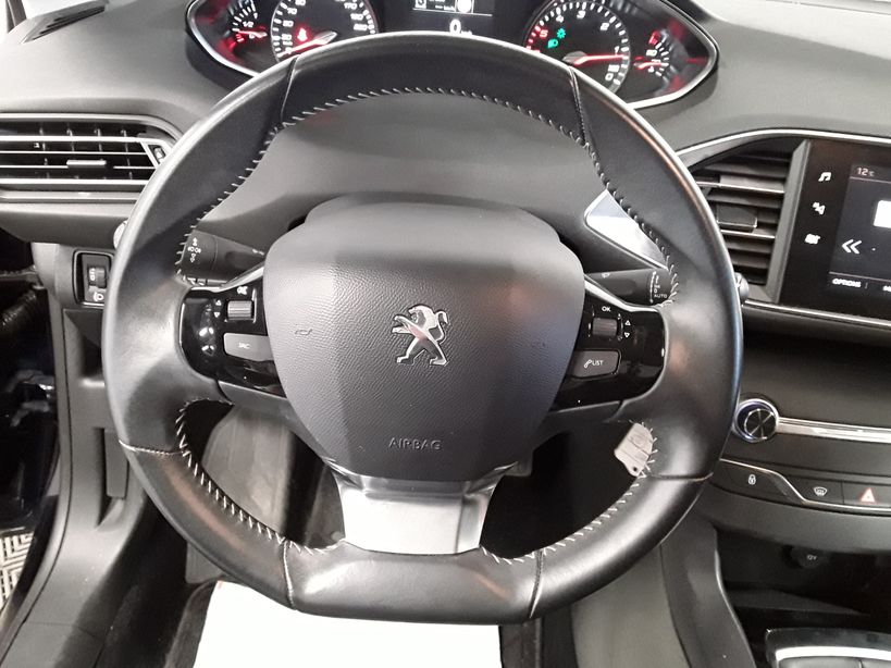 PEUGEOT 308 BUSINESS 2018 - Photo n°13