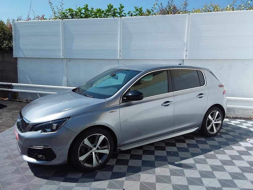 PEUGEOT 308 2017 - Photo n°1