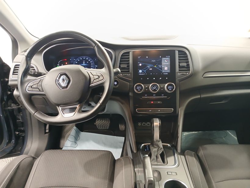 RENAULT MEGANE IV BERLINE 2021 - Photo n°23