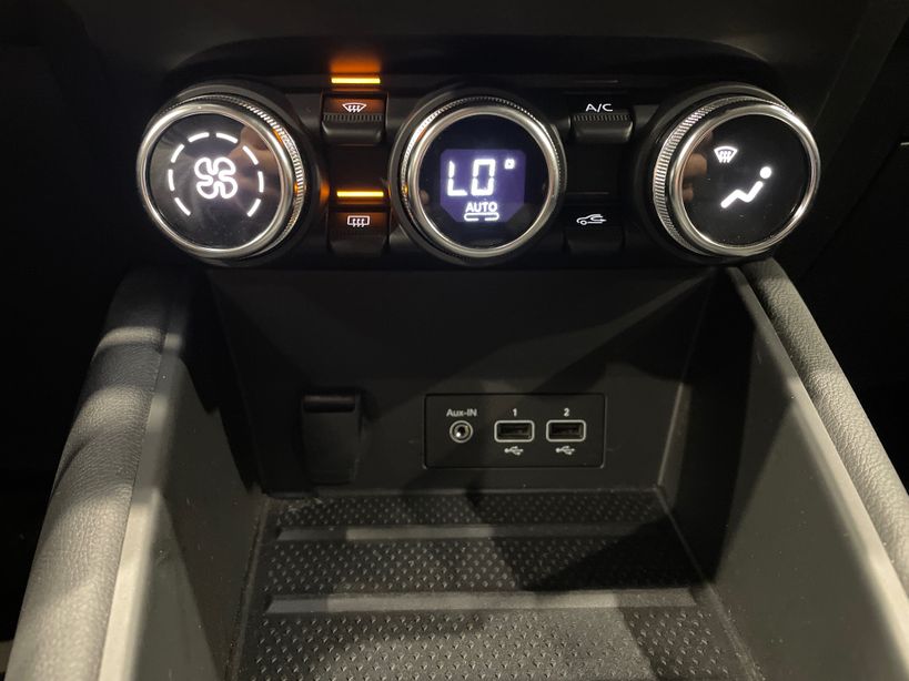 RENAULT CAPTUR 2023 - Photo n°19