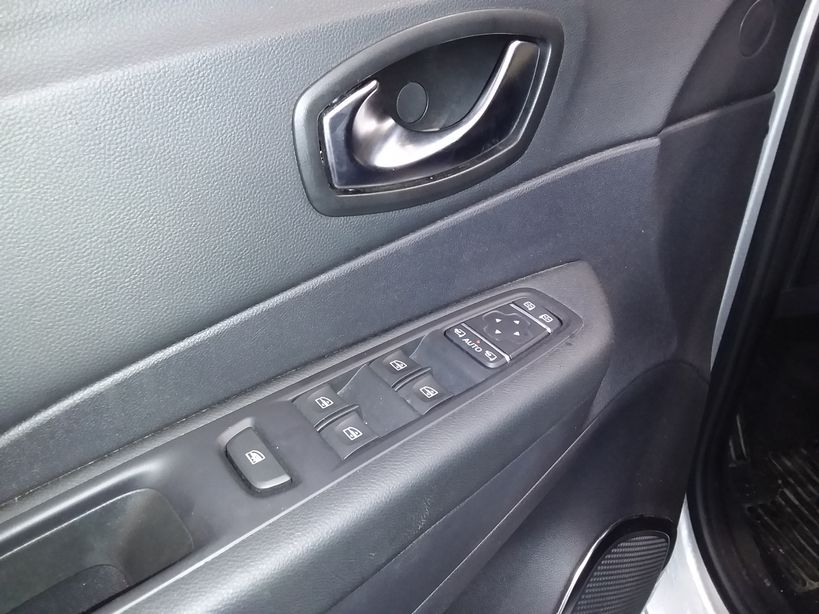 RENAULT CAPTUR 2019 - Photo n°13