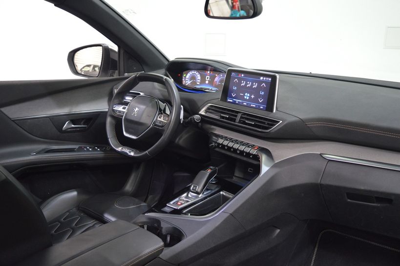 PEUGEOT 5008 2018 - Photo n°9