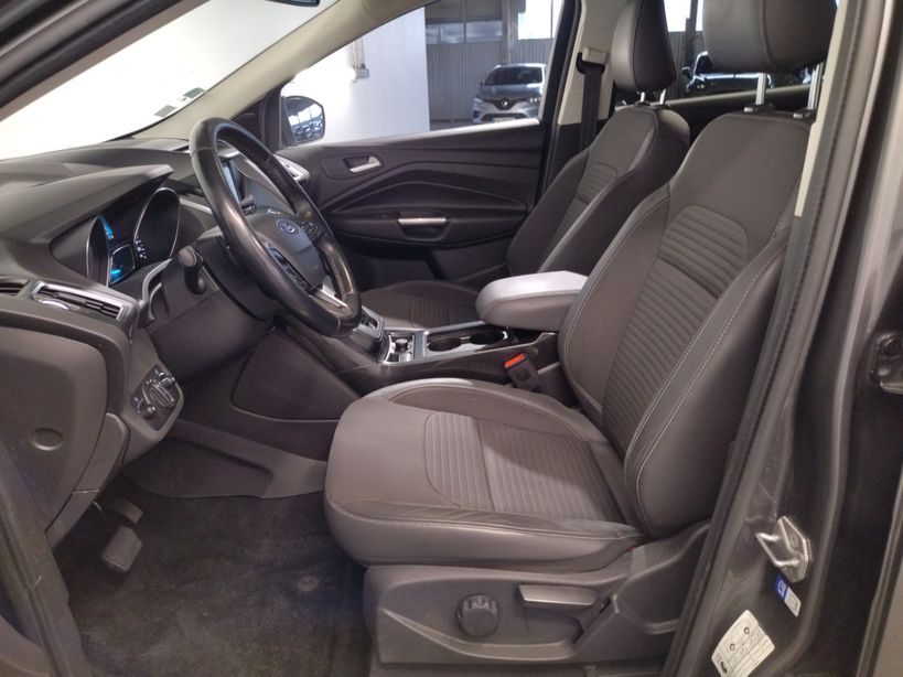 FORD KUGA 2018 - Photo n°11