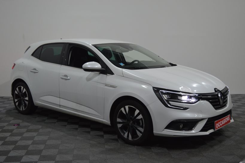 RENAULT MEGANE IV BERLINE 2019 - Photo n°2